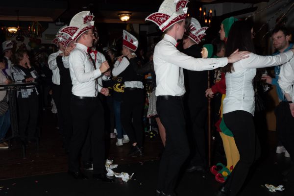 uitroeping-23-24-0621D911D62-6110-C231-BE87-0857B26B8D40.jpg